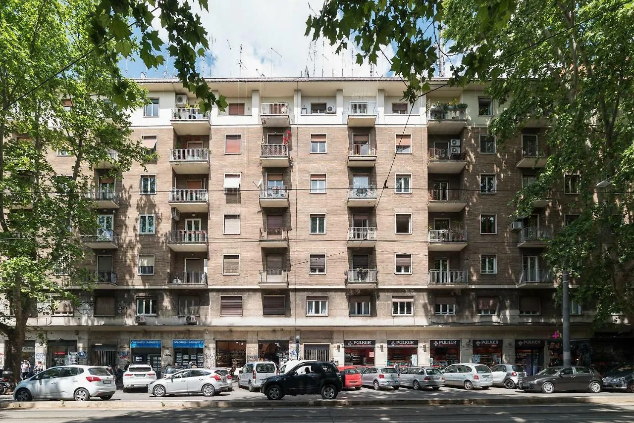 Nina Casetta De Trastevere Guest House Rome Italy