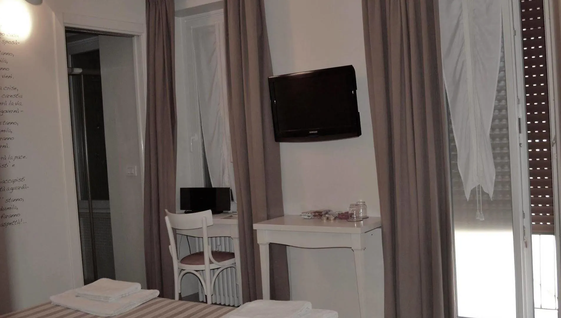 Nina Casetta De Trastevere Guest House Rome
