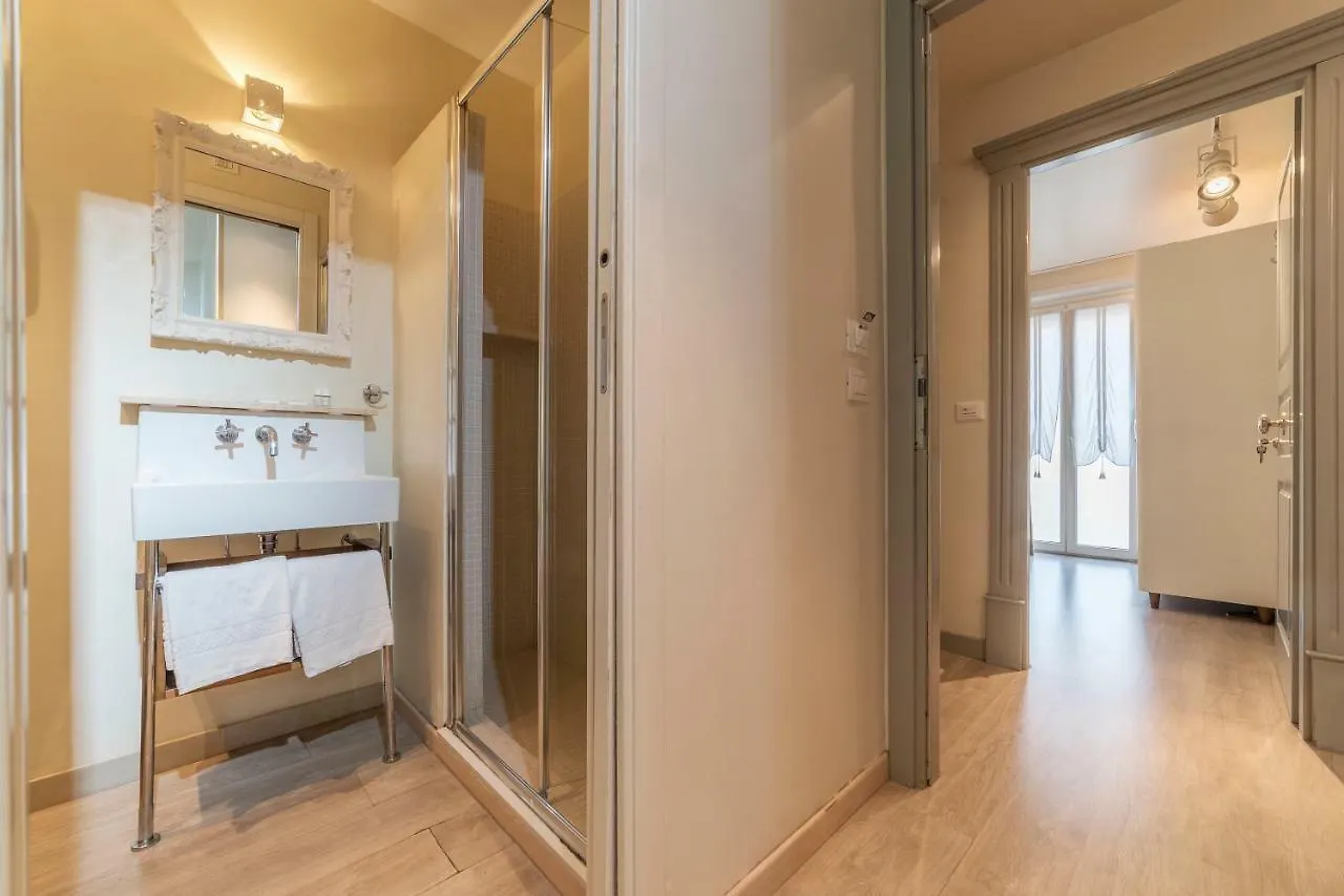 Nina Casetta De Trastevere Guest House Rome
